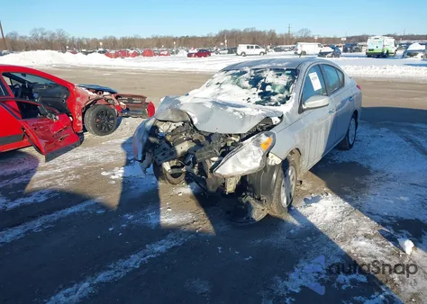 2018 Nissan Versa 1.6 Sv z USA, uszkodzony, nr VIN 3N1CN7AP0JL886587